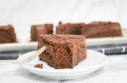 עוגת גבינה ושוקולד אפויה | צילום: ספיר דהן