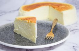 עוגת גבינת שמנת אפויה | צילום: ספיר דהן